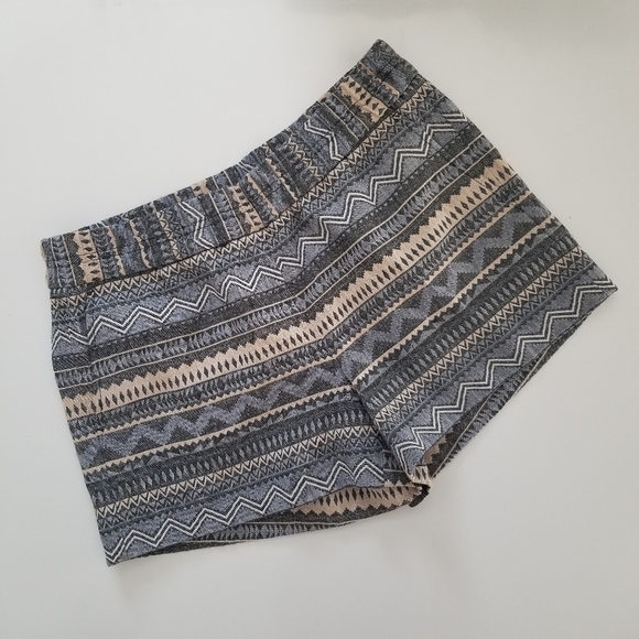 J. Crew Factory Patterned Gray and Tan Women Shorts - Picture 1 of 3